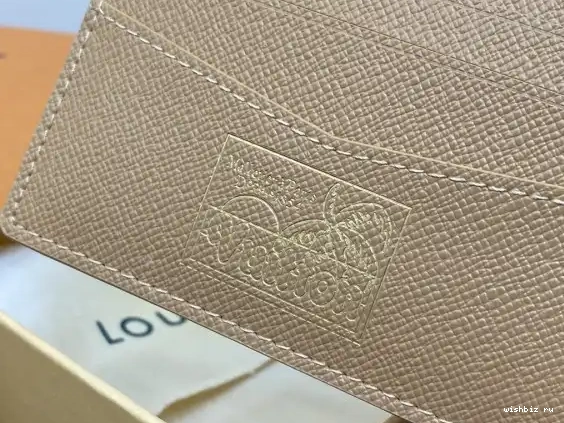 WIS WALLET-11*8.5*2CM SLENDER VUITTON LOUIS 0331